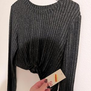 Black cute going out shirt! Super cute! Still has the tags, So Brand